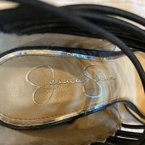 Jessica Simpson | Black High Heels - Picture 6 of 8